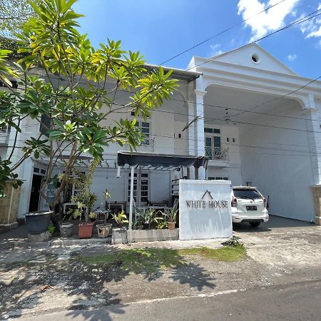 Reddoorz Near Kantor Walikota Manado Luaran gambar